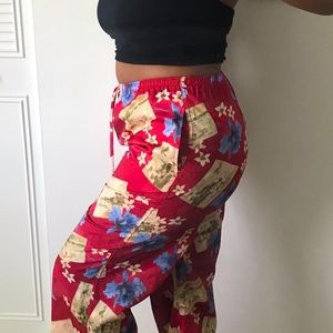 Wide leg pants with pockets, light and breezy, vacation/travel & floral patterns